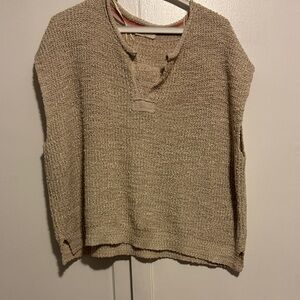ILLA ILLA Tan V-Neck knit tank